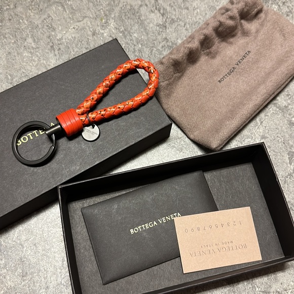 Bottega Veneta key holder - Picture 2 of 2